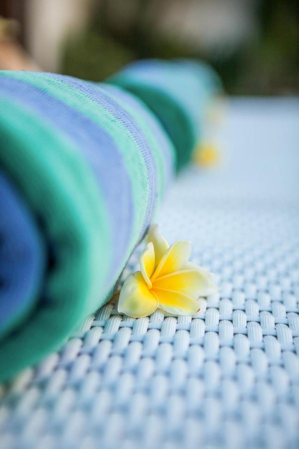 Lovely 4br Private Pool With Sundeck! 10mins Ride To Villa Canggu (Bali)