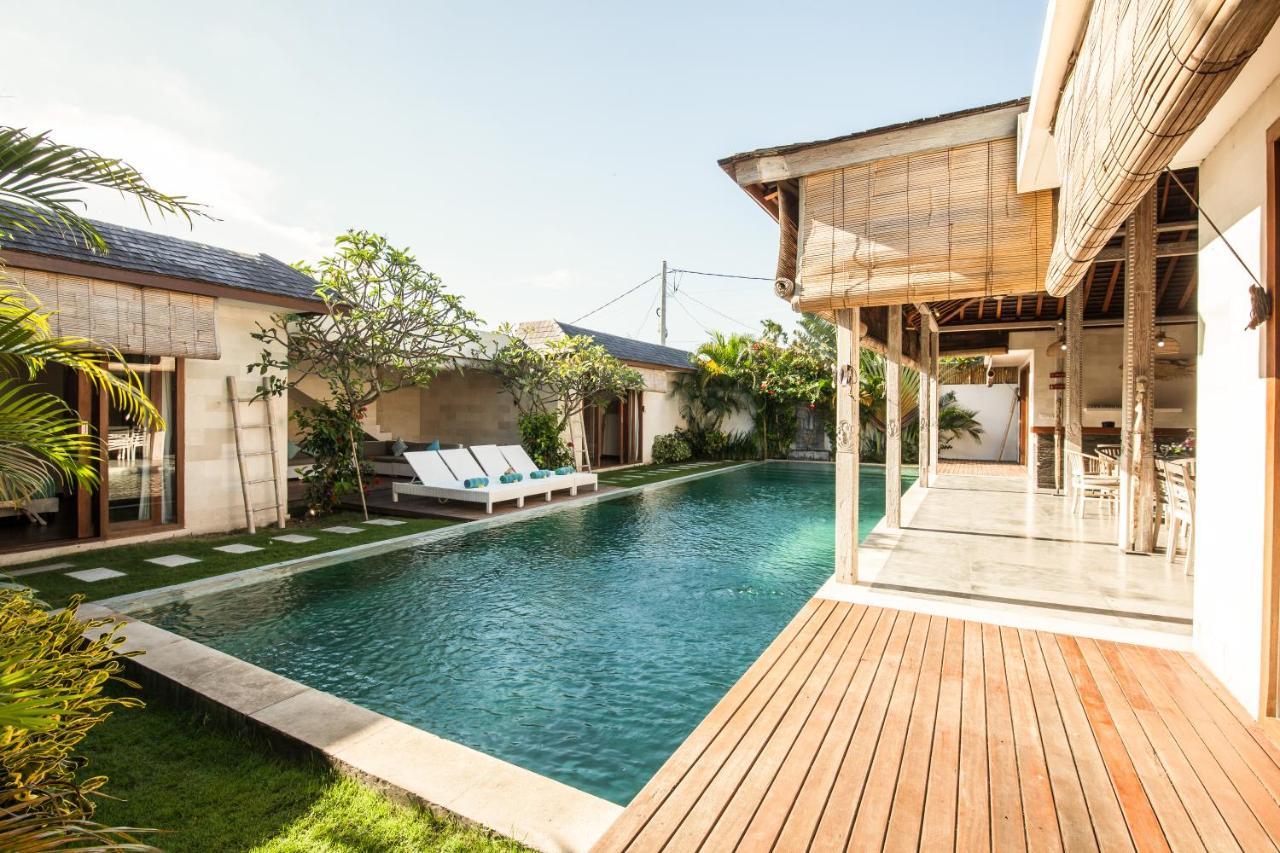 Lovely 4br Private Pool With Sundeck! 10mins Ride To Villa Canggu